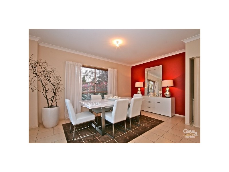 6 Pritchard St, Wentworth Falls NSW 2782