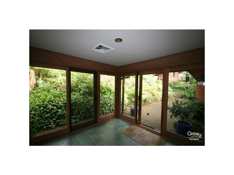 164 Falls Road, Wentworth Falls NSW 2782