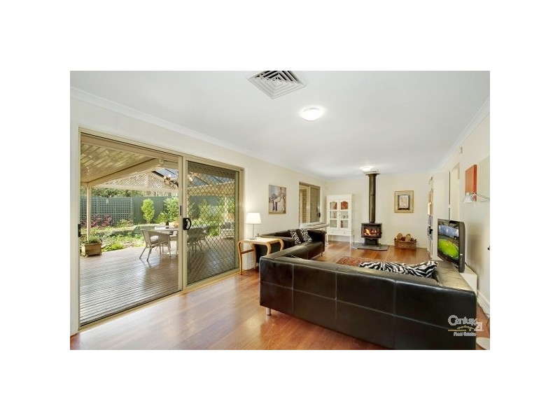 88 Tableland Rd, Wentworth Falls NSW 2782