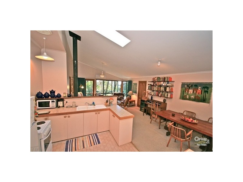6 Claines Cres, Wentworth Falls NSW 2782