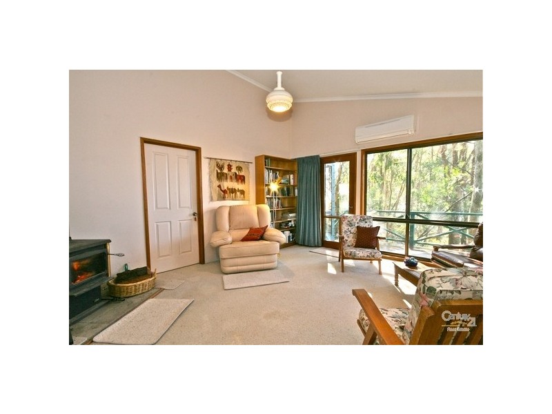 6 Claines Cres, Wentworth Falls NSW 2782