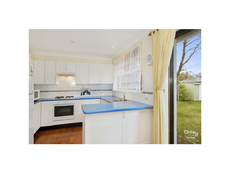 23 Lamartine Ave, Wentworth Falls NSW 2782
