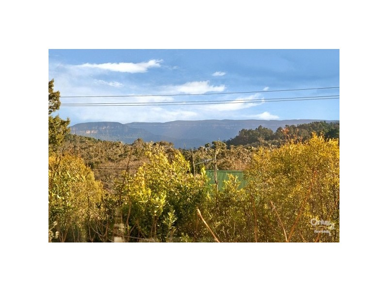 19 Buena Vista Avenue, Wentworth Falls NSW 2782