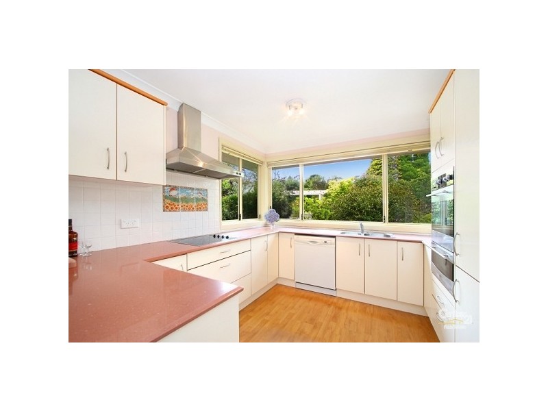 19 Pauline Avenue, Wentworth Falls NSW 2782