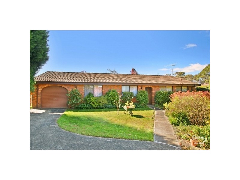 76 Bate Street, Wentworth Falls NSW 2782