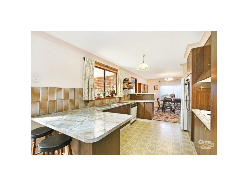 76 Bate Street, Wentworth Falls NSW 2782