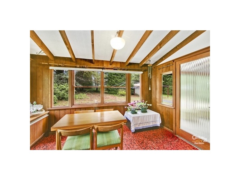 39 Cascade St, Wentworth Falls NSW 2782