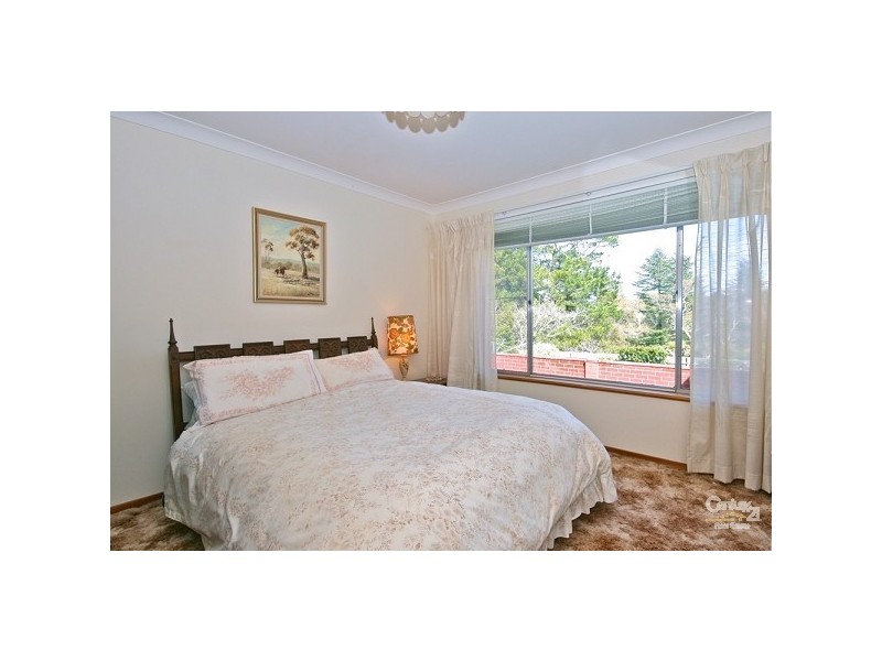 102 Blaxland Road, Wentworth Falls NSW 2782