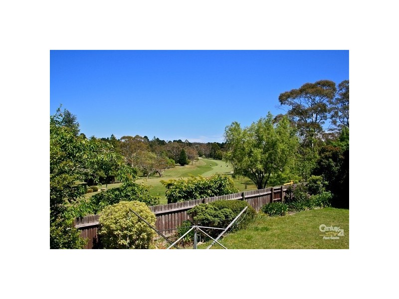 102 Blaxland Road, Wentworth Falls NSW 2782