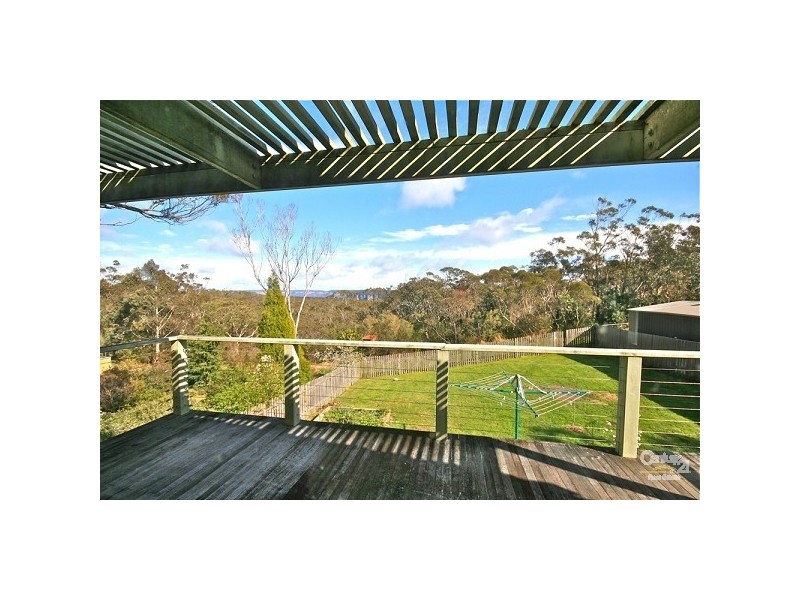 63  Tableland Road, Wentworth Falls NSW 2782
