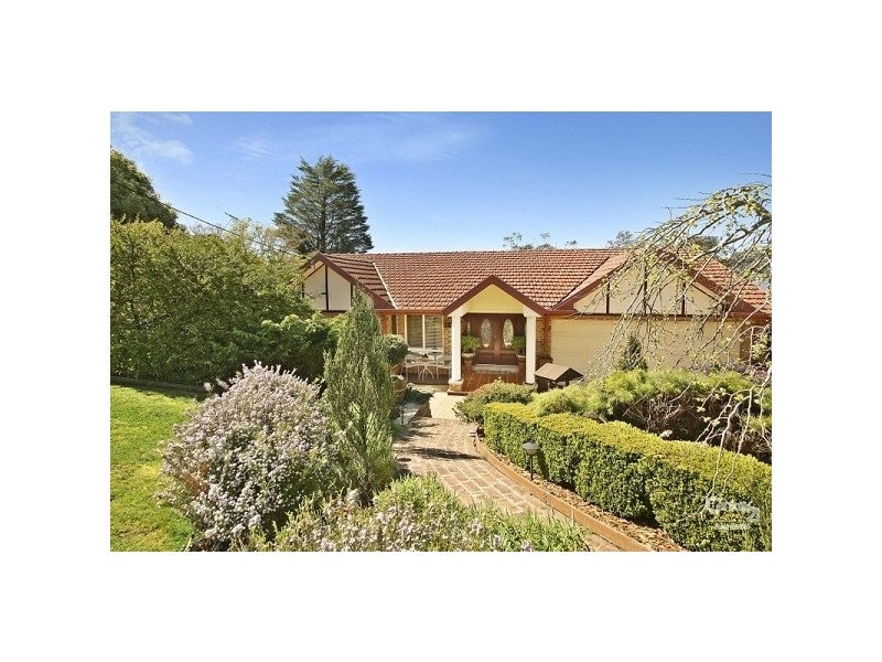 34 Buena Vista Ave, Wentworth Falls NSW 2782