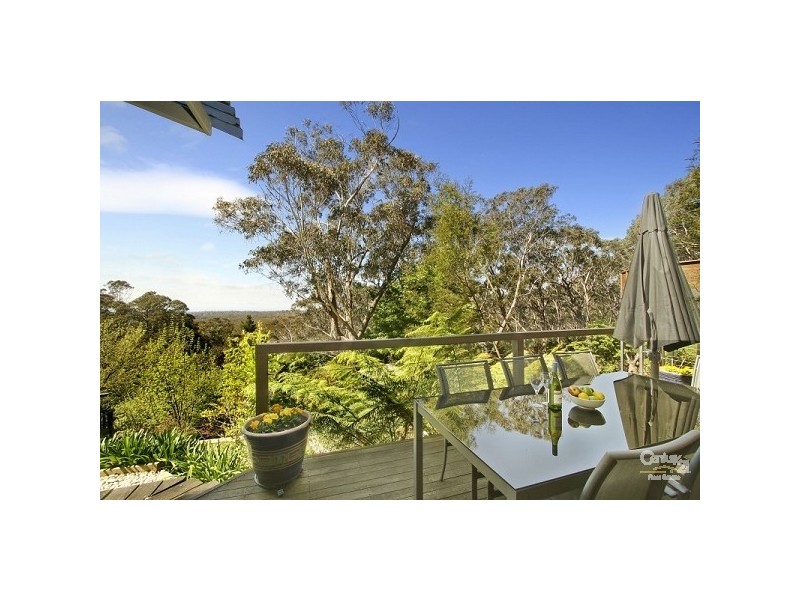 34 Buena Vista Ave, Wentworth Falls NSW 2782