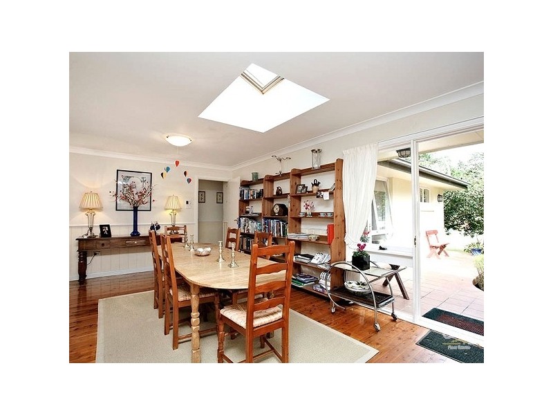 37 Toulon Avenue, Wentworth Falls NSW 2782