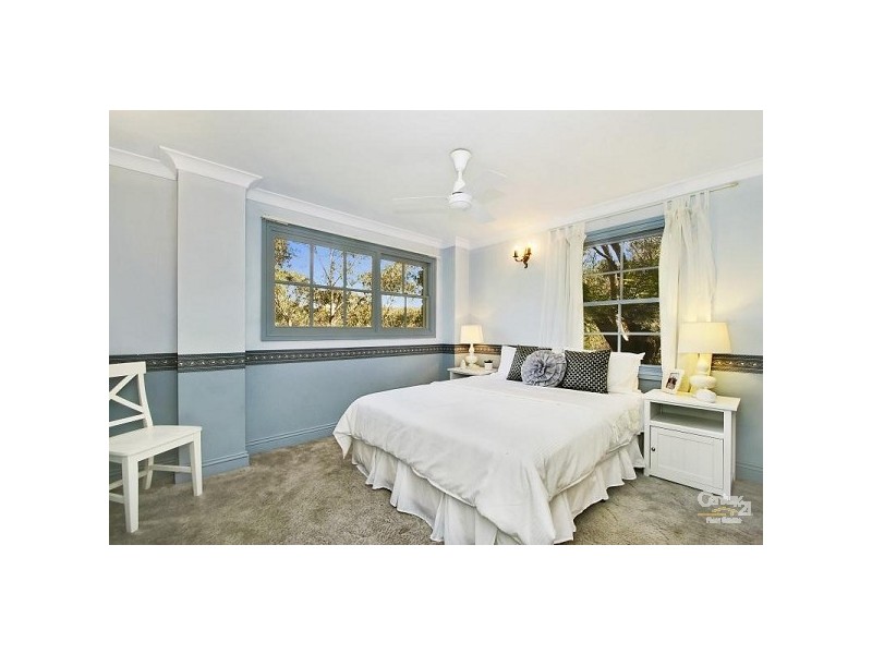 127 Boronia Rd, Bullaburra NSW 2784