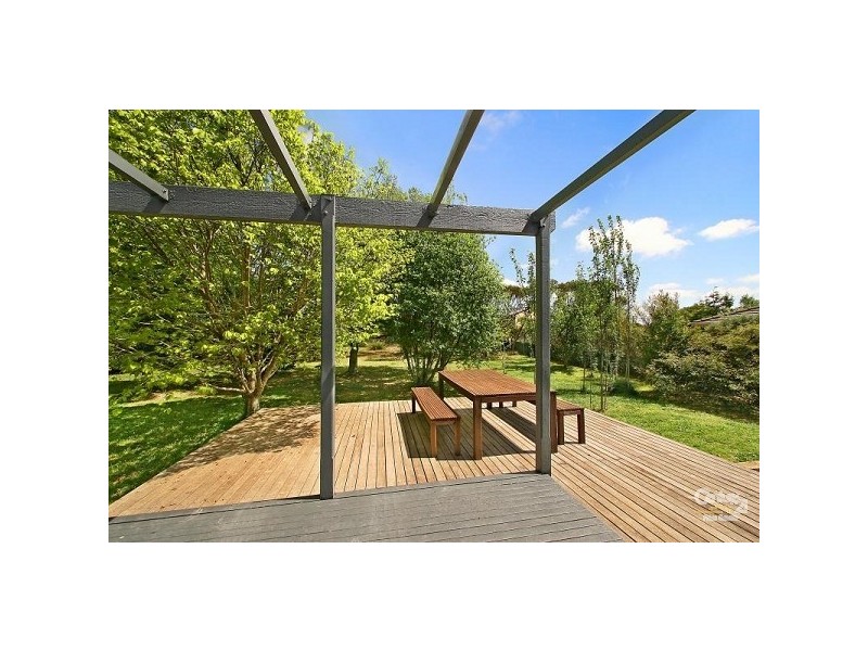 153 Tableland Rd, Wentworth Falls NSW 2782