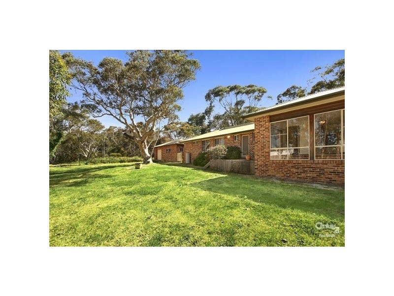 57 Somme Ave, Wentworth Falls NSW 2782