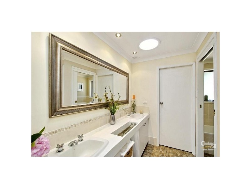 33-35 King Rd, Leura NSW 2780