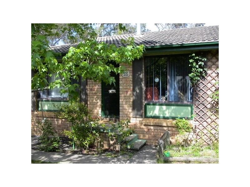 17 Hill Street, Wentworth Falls NSW 2782