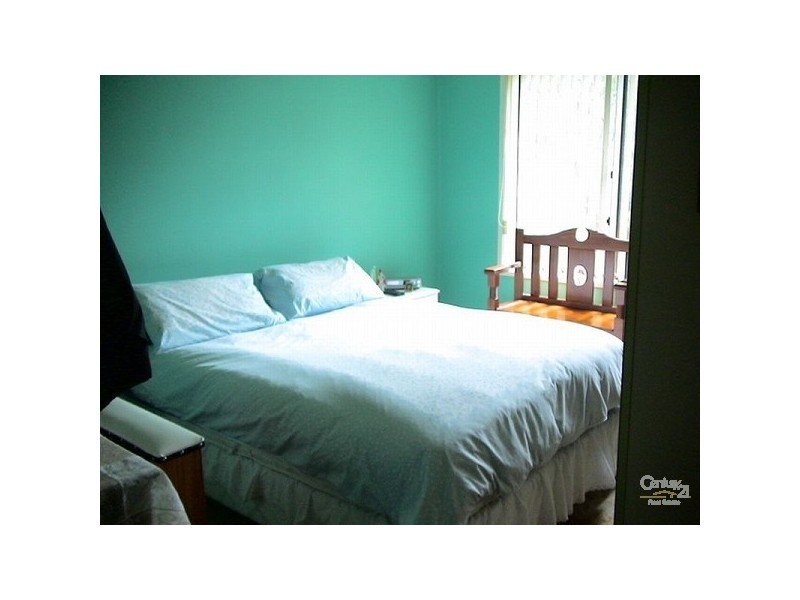 17 Hill Street, Wentworth Falls NSW 2782