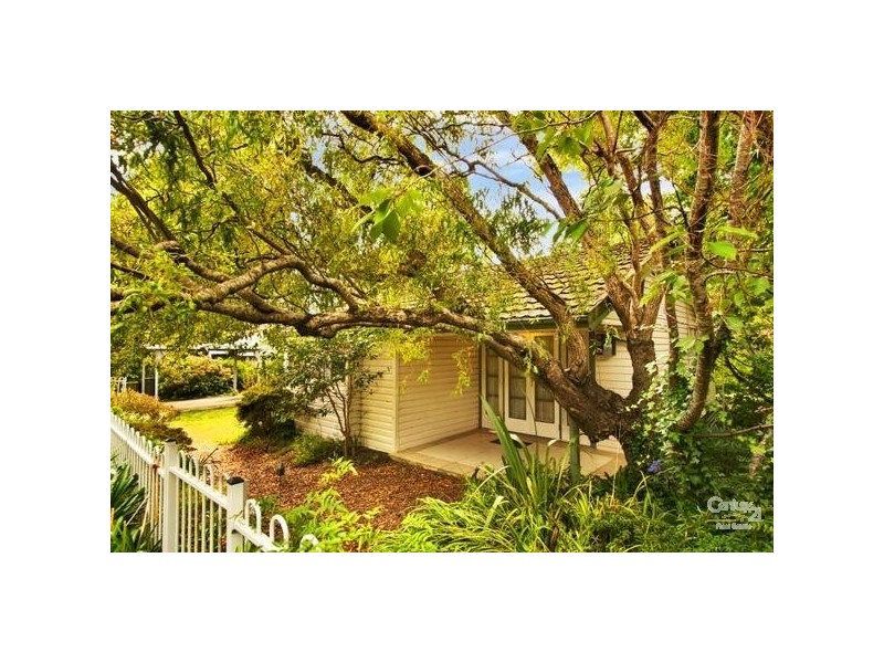 3 Fourth Avenue, Katoomba NSW 2780