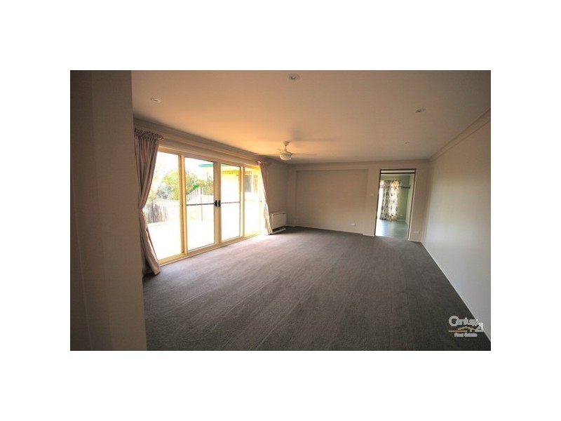 37 Tableland Road, Wentworth Falls NSW 2782