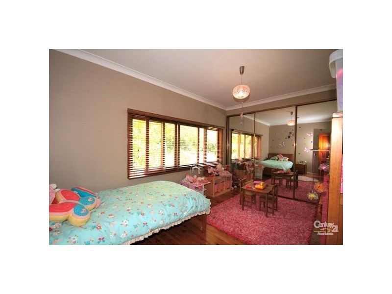 87 Sinclair Crescent, Wentworth Falls NSW 2782