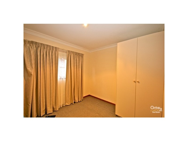 61 Shortland St, Wentworth Falls NSW 2782