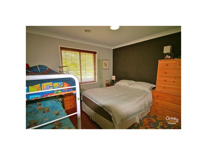 93 Dalrymple Avenue, Wentworth Falls NSW 2782