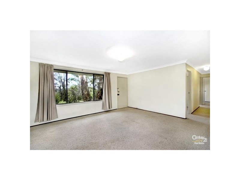 49 Westbourne Ave, Wentworth Falls NSW 2782
