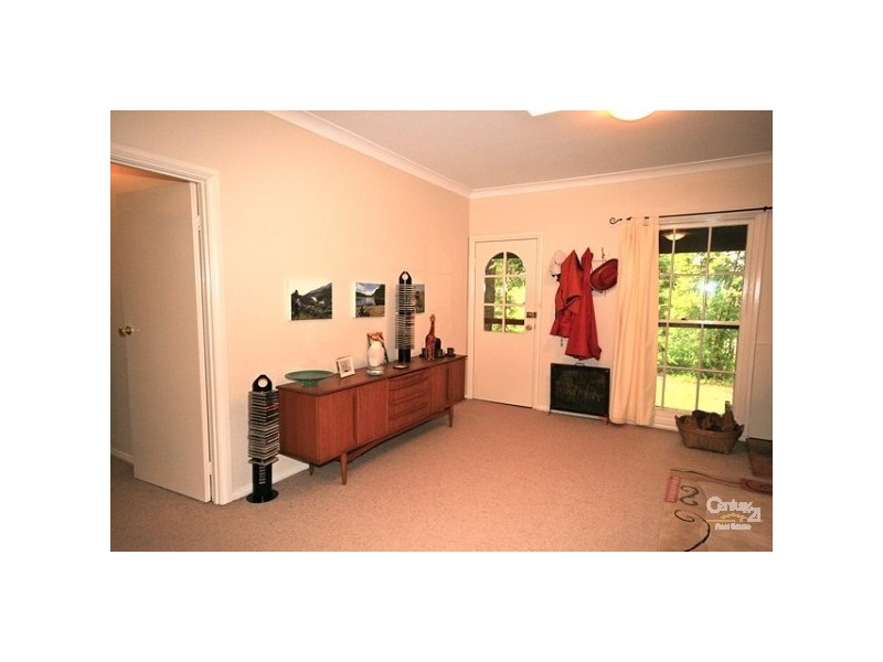 35 Fitzgerald Street, Wentworth Falls NSW 2782