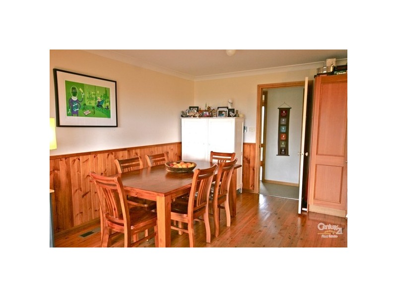 80 Tableland Road, Wentworth Falls NSW 2782