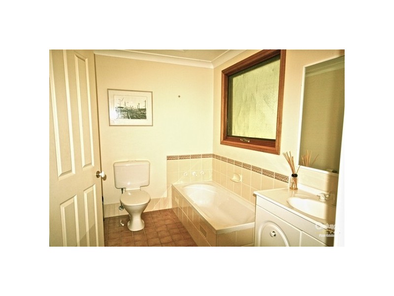 80 Tableland Road, Wentworth Falls NSW 2782