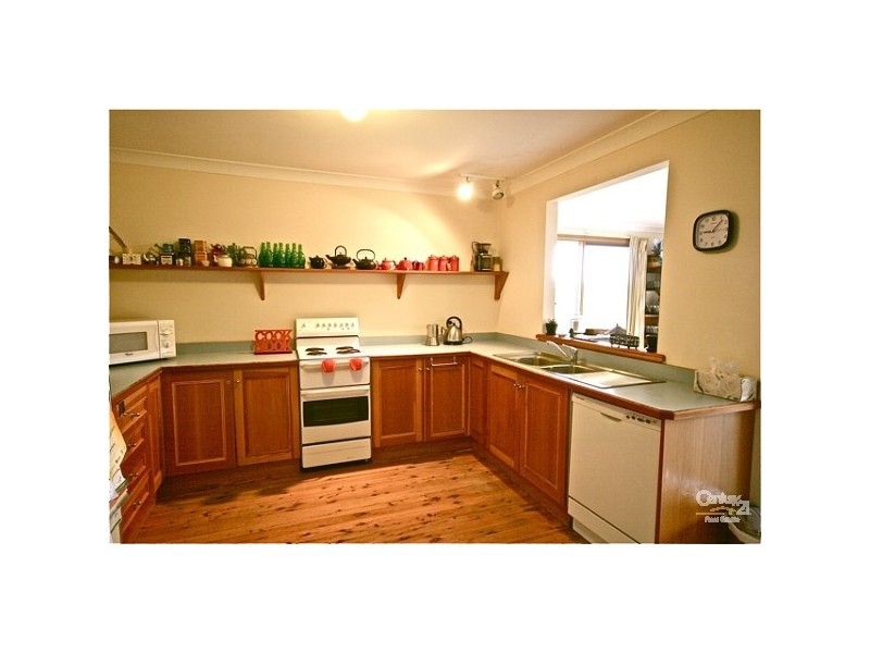 80 Tableland Road, Wentworth Falls NSW 2782