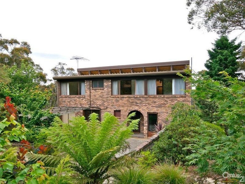 28 Asquith Avenue, Wentworth Falls NSW 2782