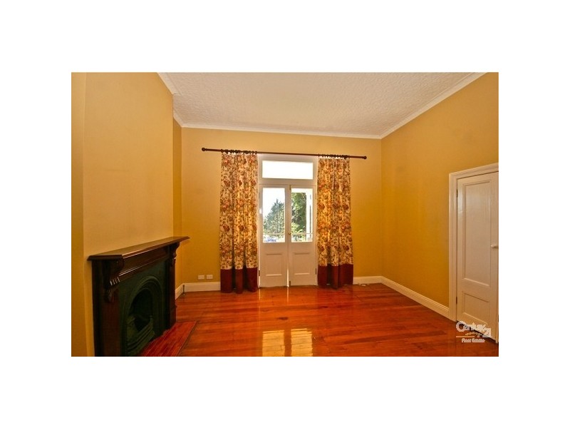 2 Fitzstubbs Avenue, Wentworth Falls NSW 2782