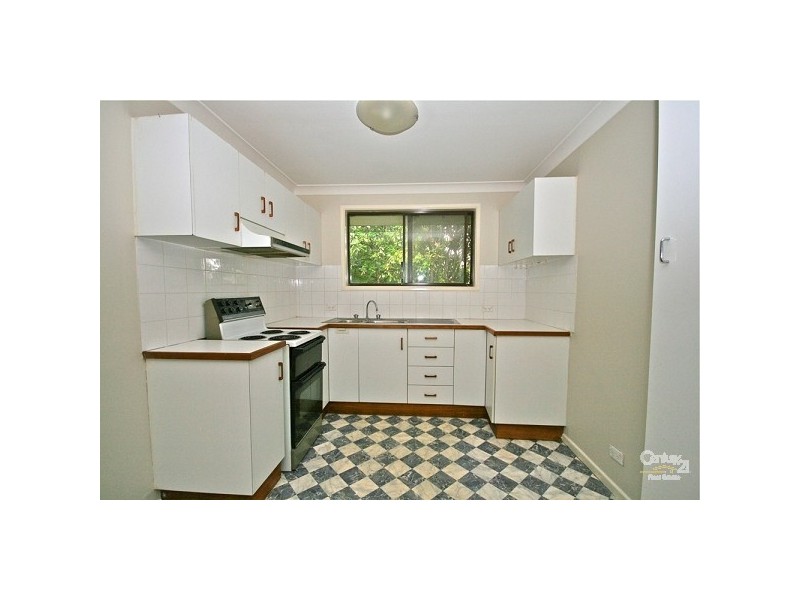 3 St Georges Parade, Wentworth Falls NSW 2782