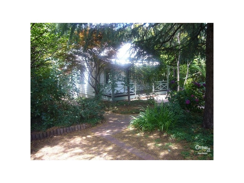 12 Grose St, Blackheath NSW 2785