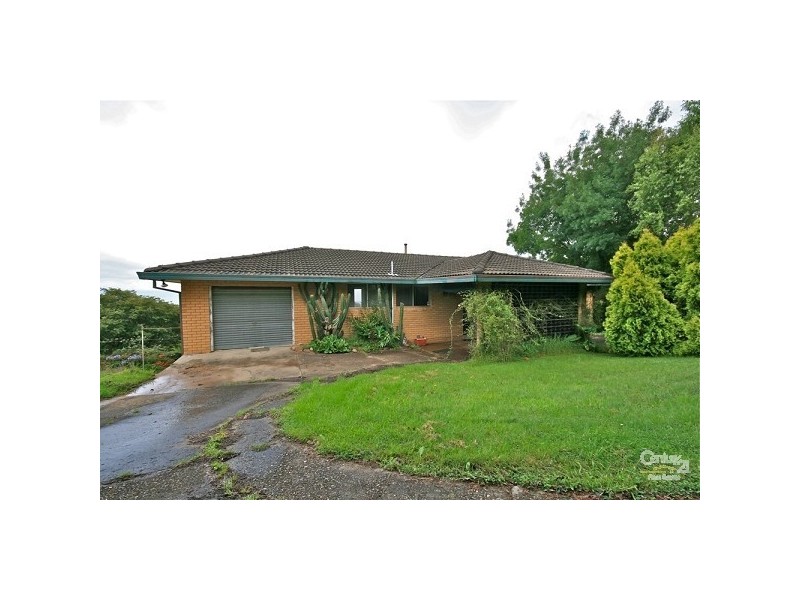 102 Tableland Road, Wentworth Falls NSW 2782