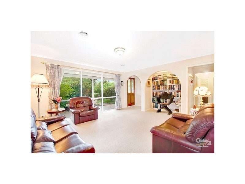 7 Lawson View Pde, Wentworth Falls NSW 2782