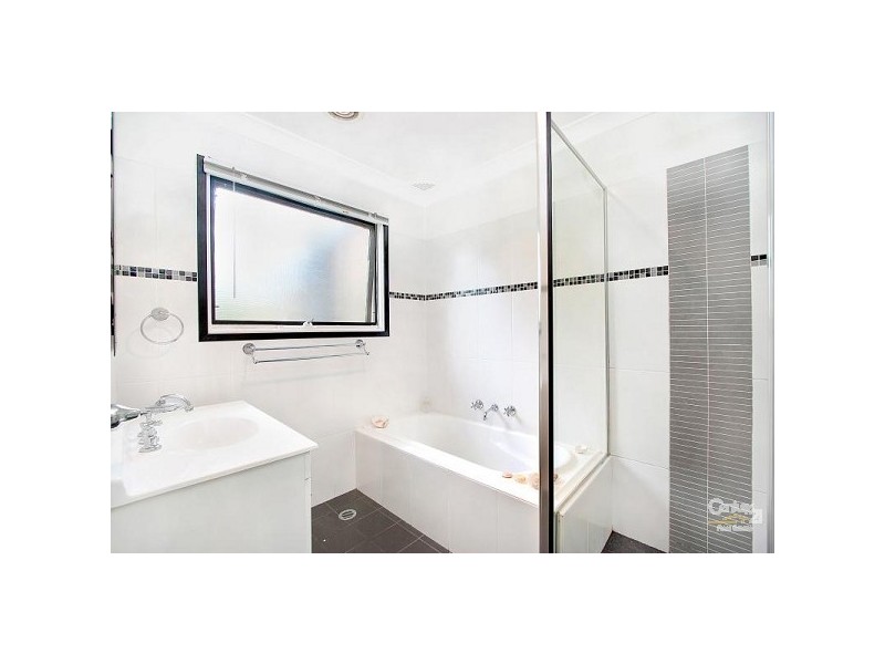 7 Lawson View Pde, Wentworth Falls NSW 2782