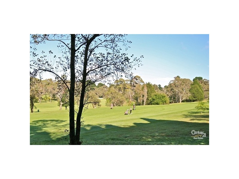 110 Blaxland Rd, Wentworth Falls NSW 2782