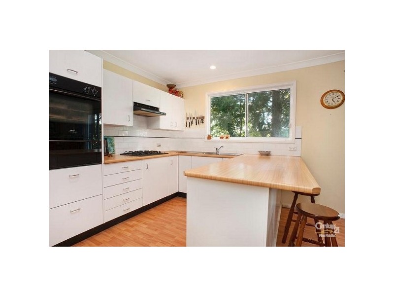 110 Blaxland Rd, Wentworth Falls NSW 2782