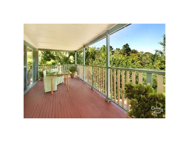 23 Taylor Ave, Wentworth Falls NSW 2782