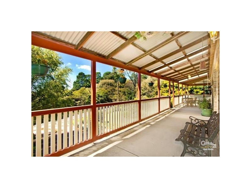 29 Taylor Ave, Wentworth Falls NSW 2782