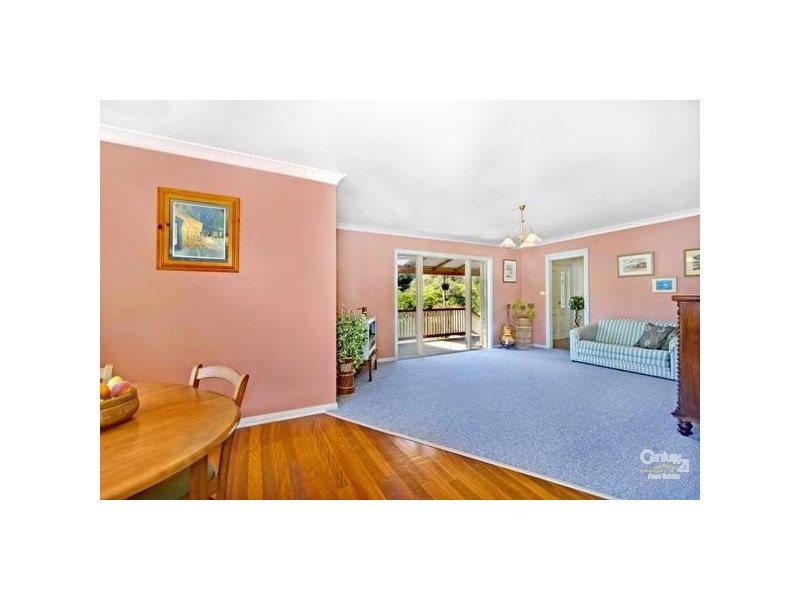 29 Taylor Ave, Wentworth Falls NSW 2782