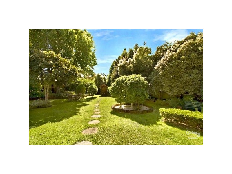 5 David St, Wentworth Falls NSW 2782