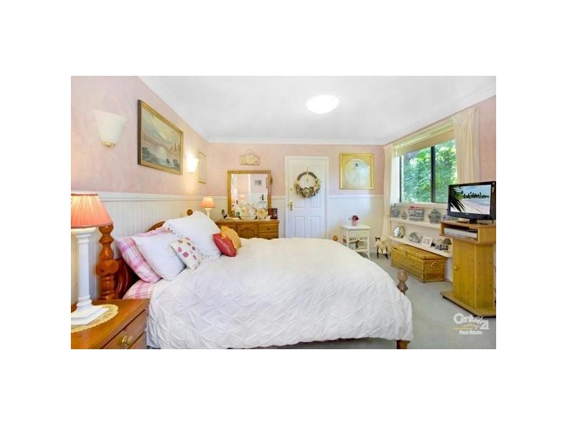 5 David St, Wentworth Falls NSW 2782