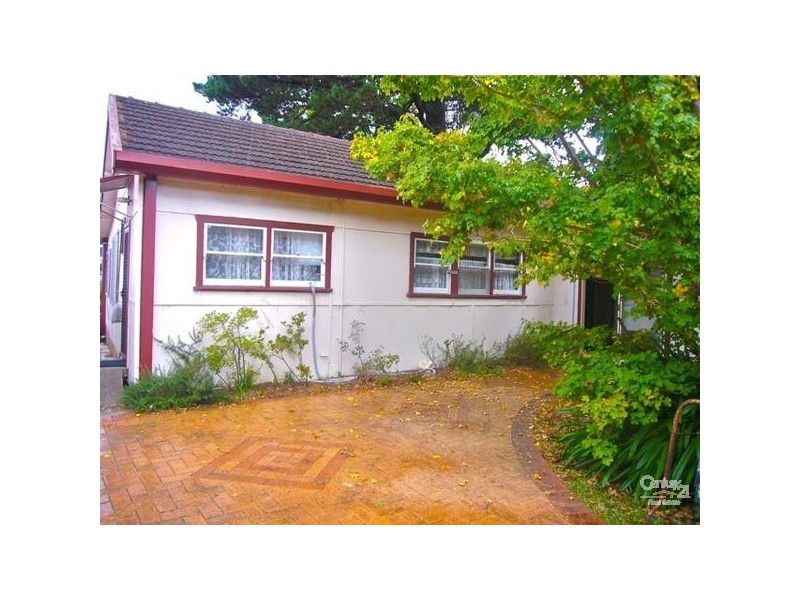 108 Tableland Rd, Wentworth Falls NSW 2782