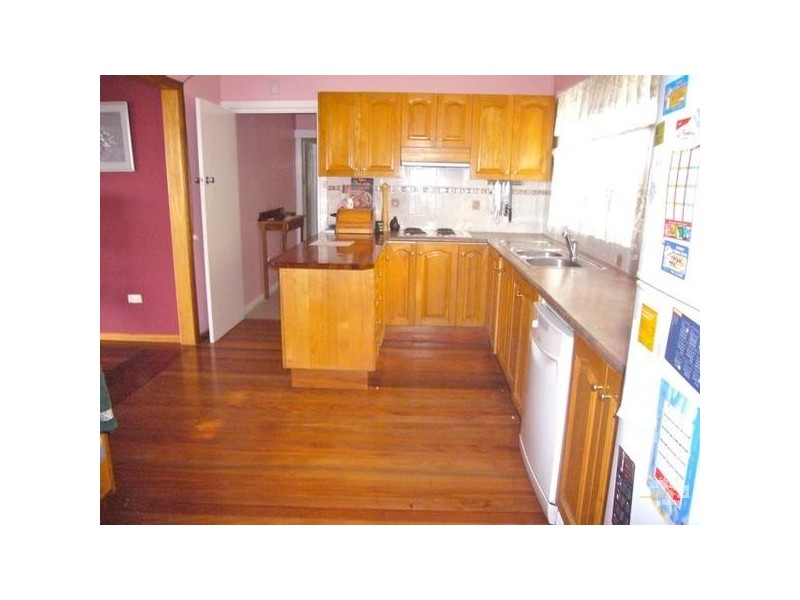 108 Tableland Rd, Wentworth Falls NSW 2782