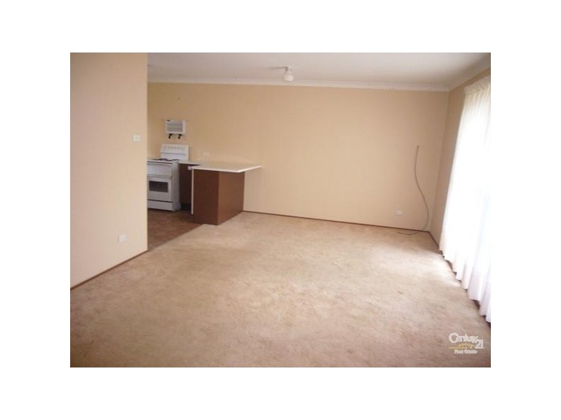 8 Lawson View Parade, Wentworth Falls NSW 2782